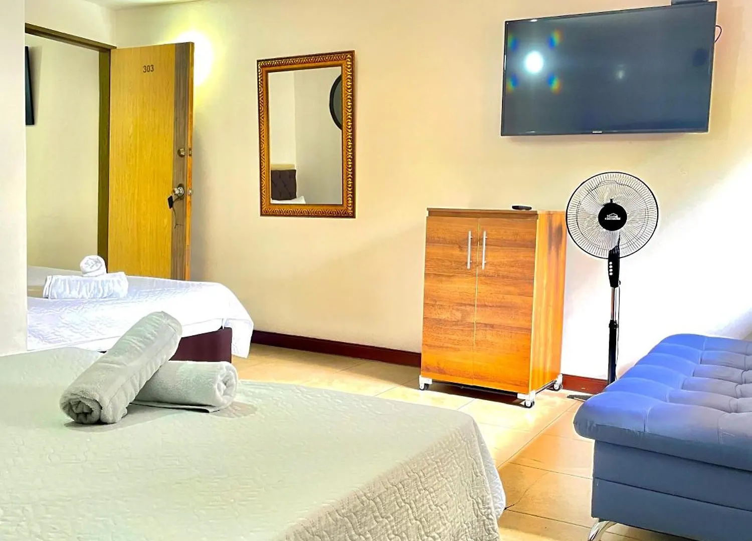 Hotel Torre Primavera Medellín 3*,  Colombia