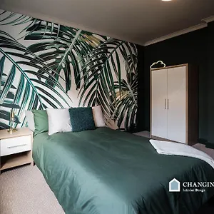 Guest house Magnificent 6 Bedroom